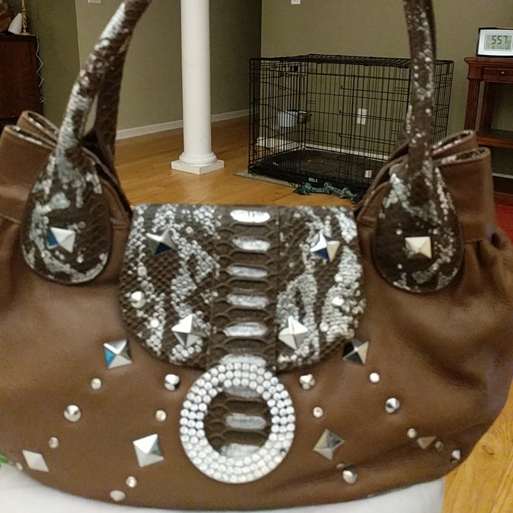 Charm & Luck hobo